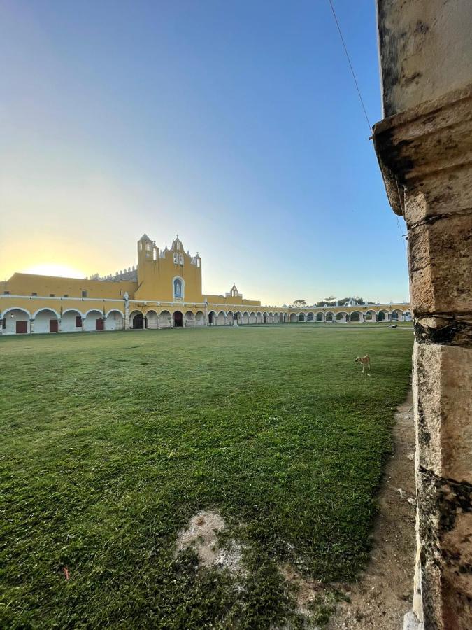 Bed and Breakfast Buenosdias Izamal Exteriér fotografie